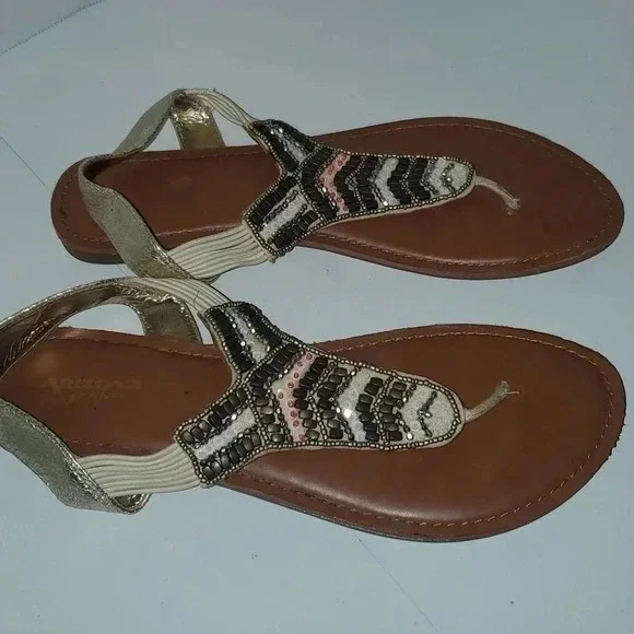 Arizona Jeans Co Sandals - Picture 2 of 9